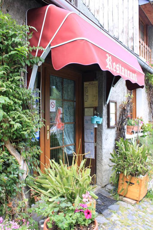 Auberge Des Pyrenees Sainte-Marie-de-Campan Exterior photo