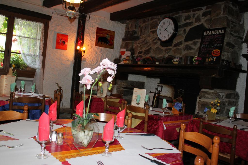 Auberge Des Pyrenees Sainte-Marie-de-Campan Exterior photo