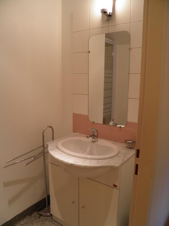 Auberge Des Pyrenees Sainte-Marie-de-Campan Room photo