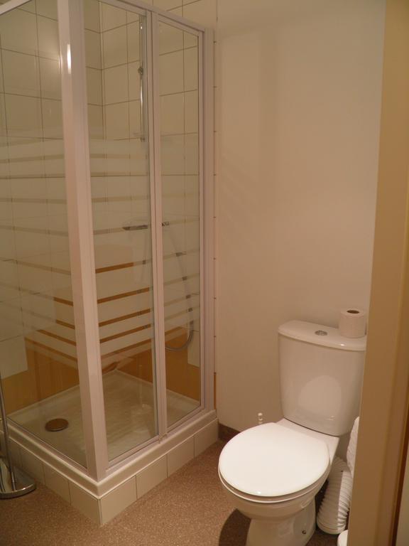 Auberge Des Pyrenees Sainte-Marie-de-Campan Room photo